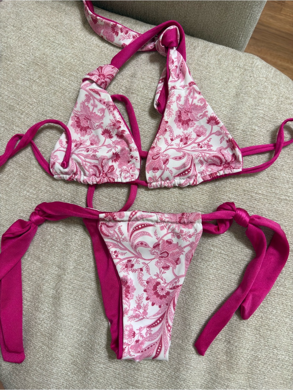 AV8CH bikini